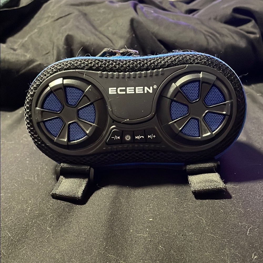 Portable speaker for your bike